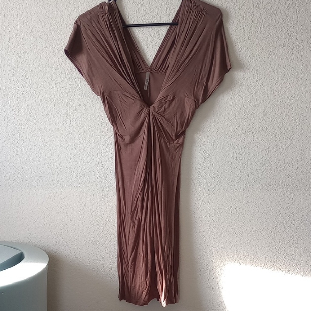 Elegant Brown V-Neck Dress